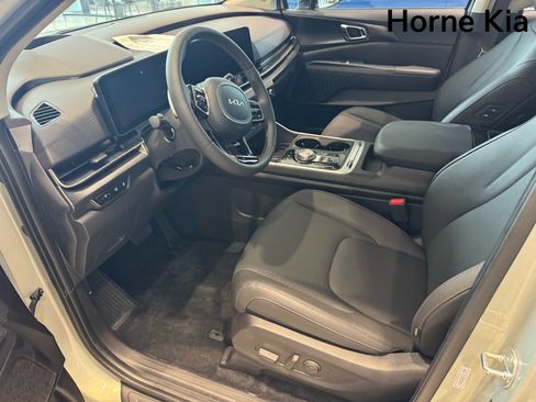 New 2026 Kia Carnival SX Prestige FWD image 9