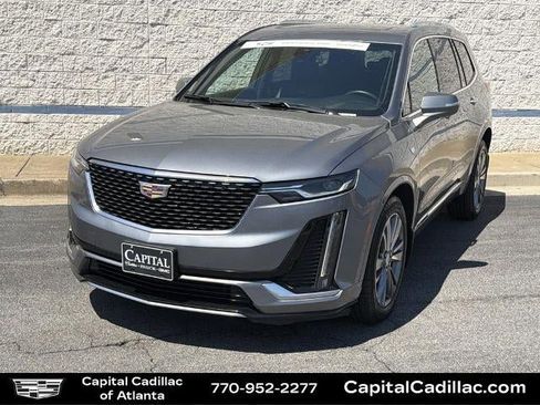 Certified 2022 Cadillac XT6 Premium Luxury AWD/4WD image 1