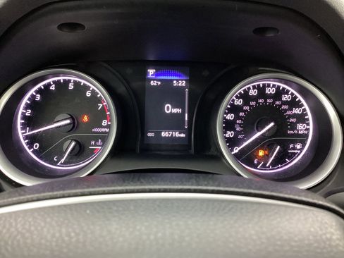 Used 2021 Toyota Camry LE image 26