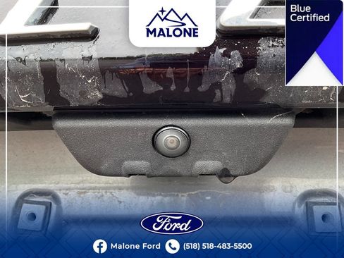 Used 2025 Ford Explorer Active AWD/4WD image 19