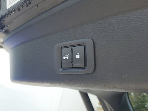 Used 2023 Mitsubishi Outlander SE FWD image 11