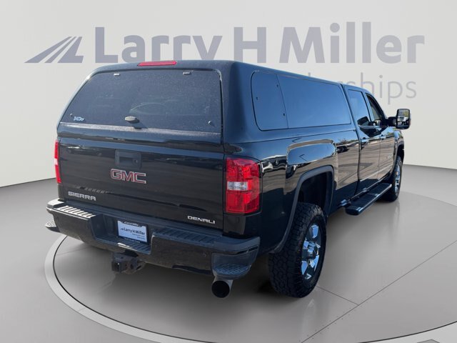 Used 2017 GMC Sierra 3500 Denali w/ Duramax Plus Package AWD/4WD image 5