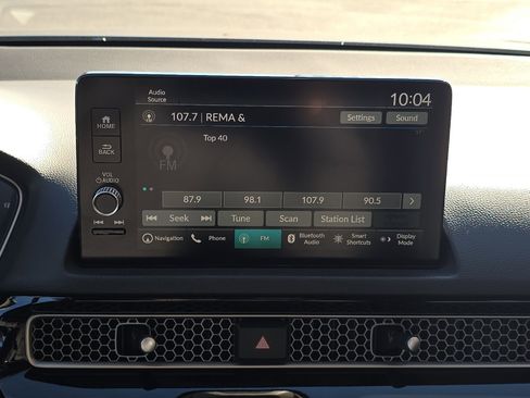 Used 2024 Honda Civic Touring image 16