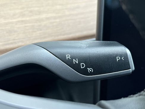 Used 2023 Tesla Model 3 Standard Range RWD image 25