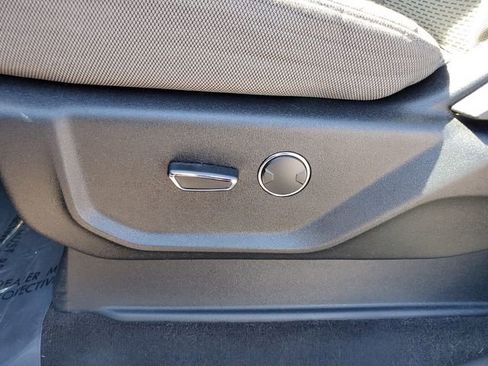 Used 2018 Ford F250 XLT w/ XLT Premium Package image 15