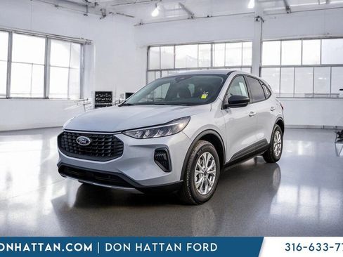 New 2026 Ford Escape Active w/ Cold Weather Package FWD image 27