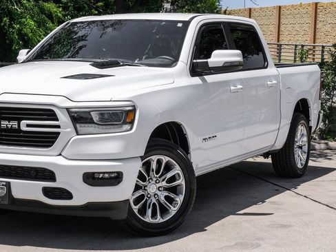 Used 2023 RAM 1500 Laramie AWD/4WD image 13