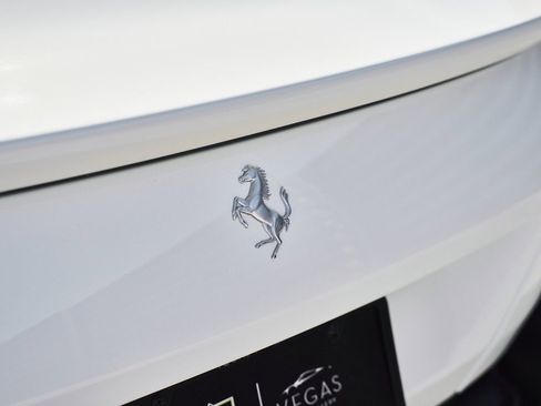 Used 2022 Ferrari Roma image 11