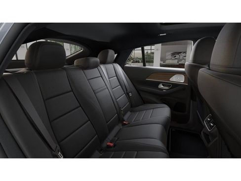 New 2026 Mercedes-Benz GLE 450 4MATIC Coupe image 5