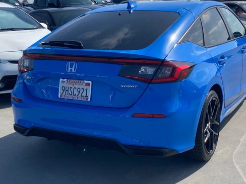 Used 2024 Honda Civic Sport image 4