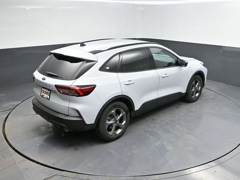 Used 2025 Ford Escape ST-Line image 47