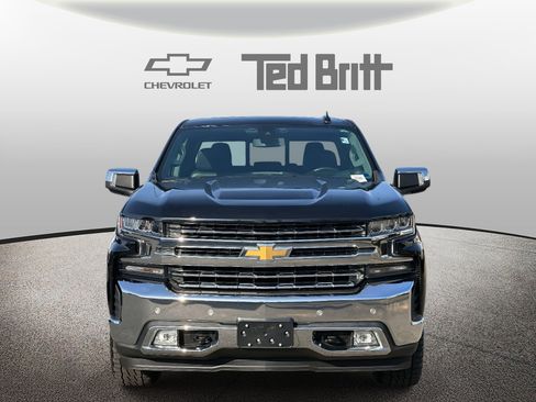 Used 2020 Chevrolet Silverado 1500 LTZ w/ LTZ Premium Package image 2