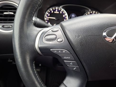 Used 2019 INFINITI QX60 Luxe w/ Essential Package image 23