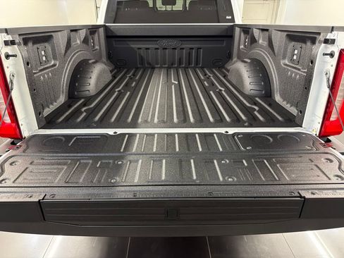 New 2026 Ford F250 4x4 Crew Cab Super Duty image 40