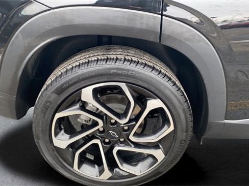 Used 2024 Chevrolet Trax RS w/ Sunroof Package image 20