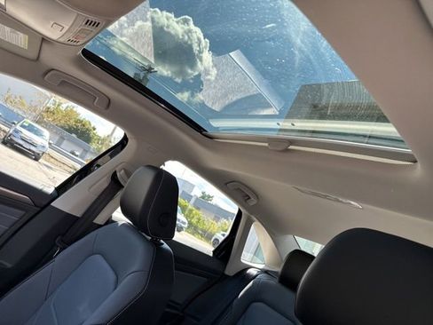 New 2025 Volkswagen Jetta SEL image 12