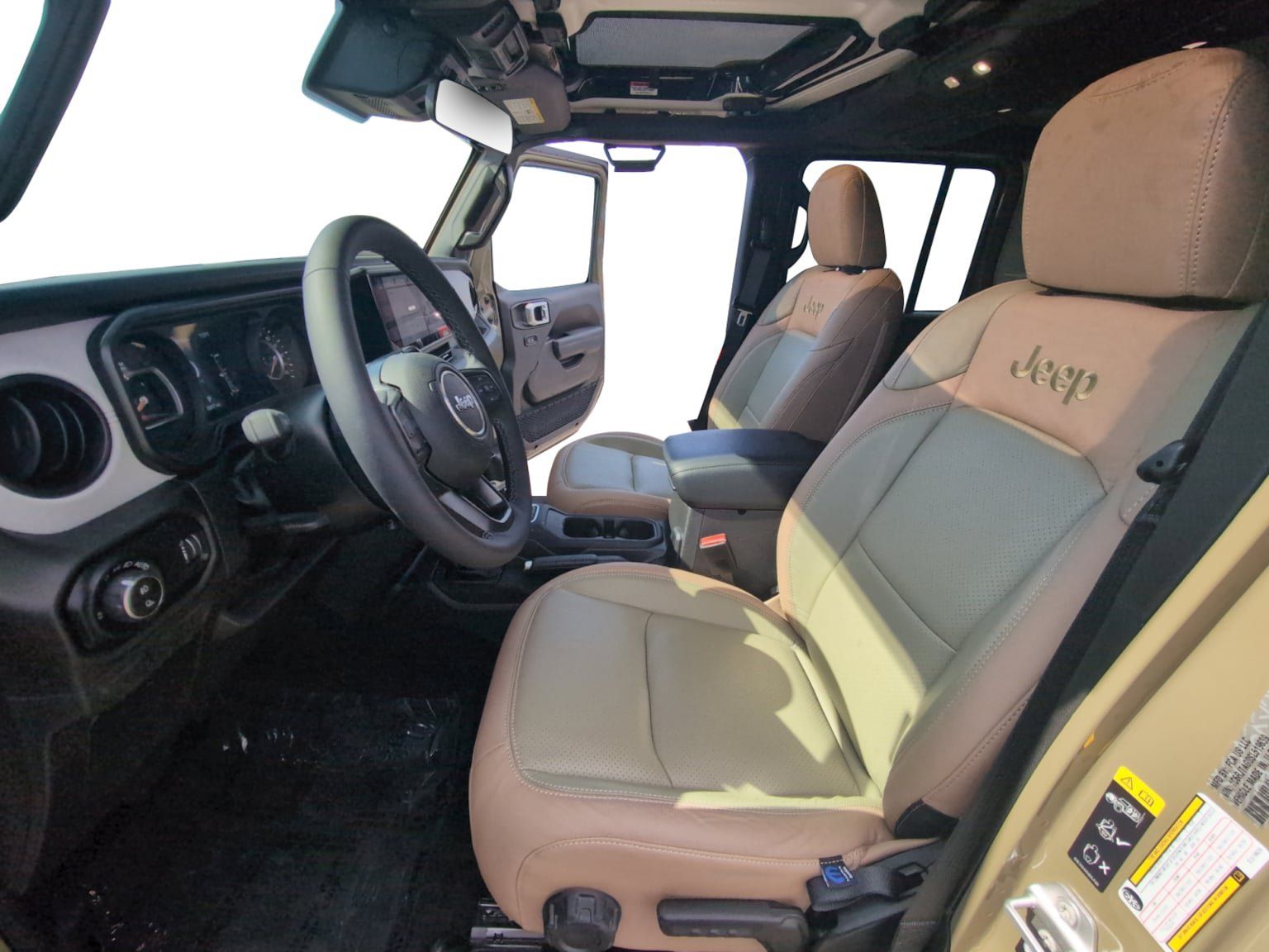 Used 2025 Jeep Gladiator Sport AWD/4WD image 10