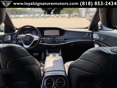 Used 2019 Mercedes-Benz S 560 Sedan image 15
