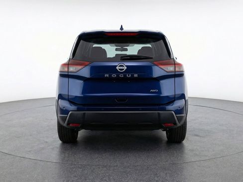 Used 2025 Nissan Rogue SV FWD image 7