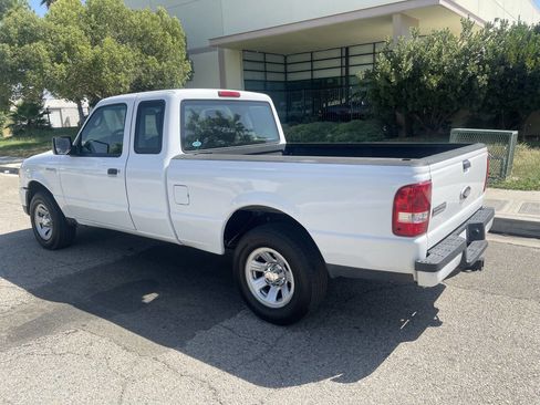 Used 2011 Ford Ranger XLT image 4