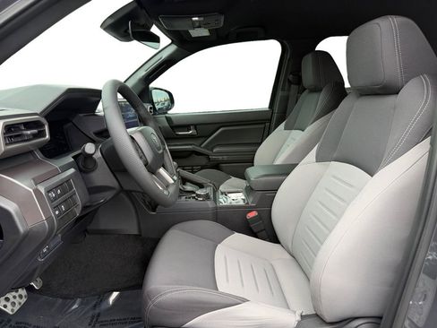 Certified 2025 Toyota Tacoma TRD Sport image 10