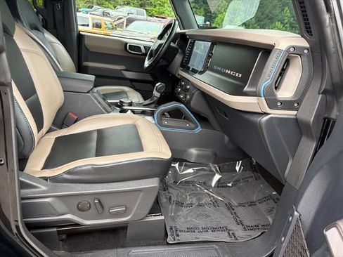 Used 2023 Ford Bronco Wildtrak AWD/4WD image 18