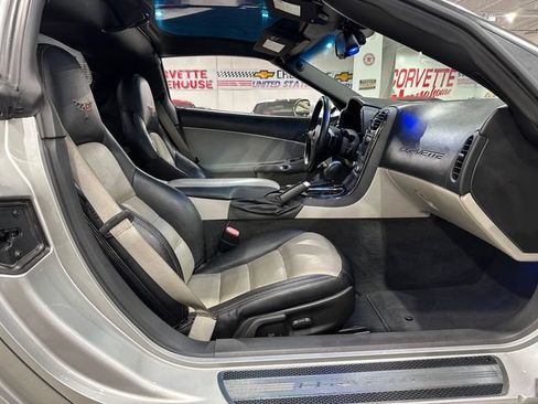Used 2008 Chevrolet Corvette Coupe RWD image 9