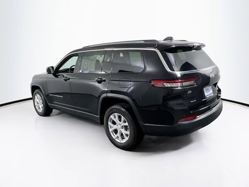 Used 2023 Jeep Grand Cherokee L Limited w/ Luxury Tech Group II image 7