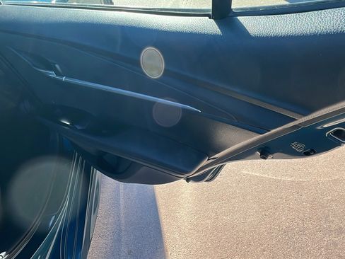 Used 2025 Toyota Camry SE image 21