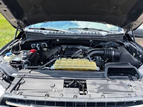 Used 2020 Ford F150 XLT w/ Equipment Group 302A Luxury AWD/4WD image 26