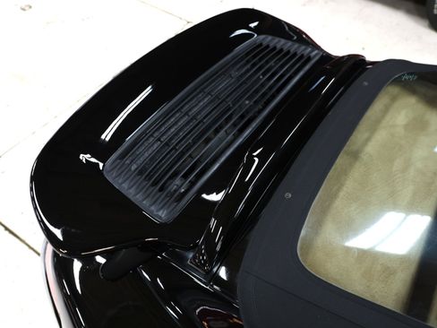 Used 1995 Porsche 911 Cabriolet image 28