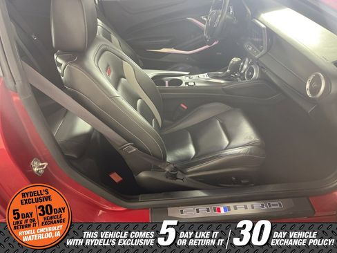 Certified 2016 Chevrolet Camaro SS image 17