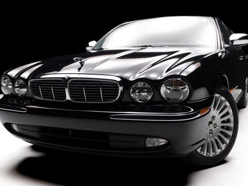 Used 2005 Jaguar XJ8 RWD image 18