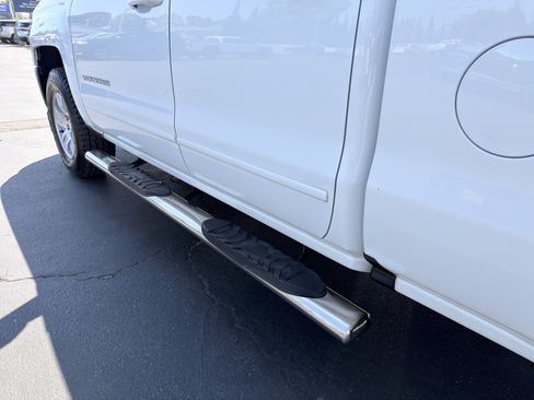 Used 2018 Chevrolet Silverado 1500 LT w/ All Star Edition AWD/4WD image 40