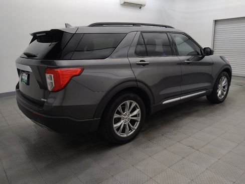 Used 2020 Ford Explorer XLT w/ Equipment Group 202A RWD image 10