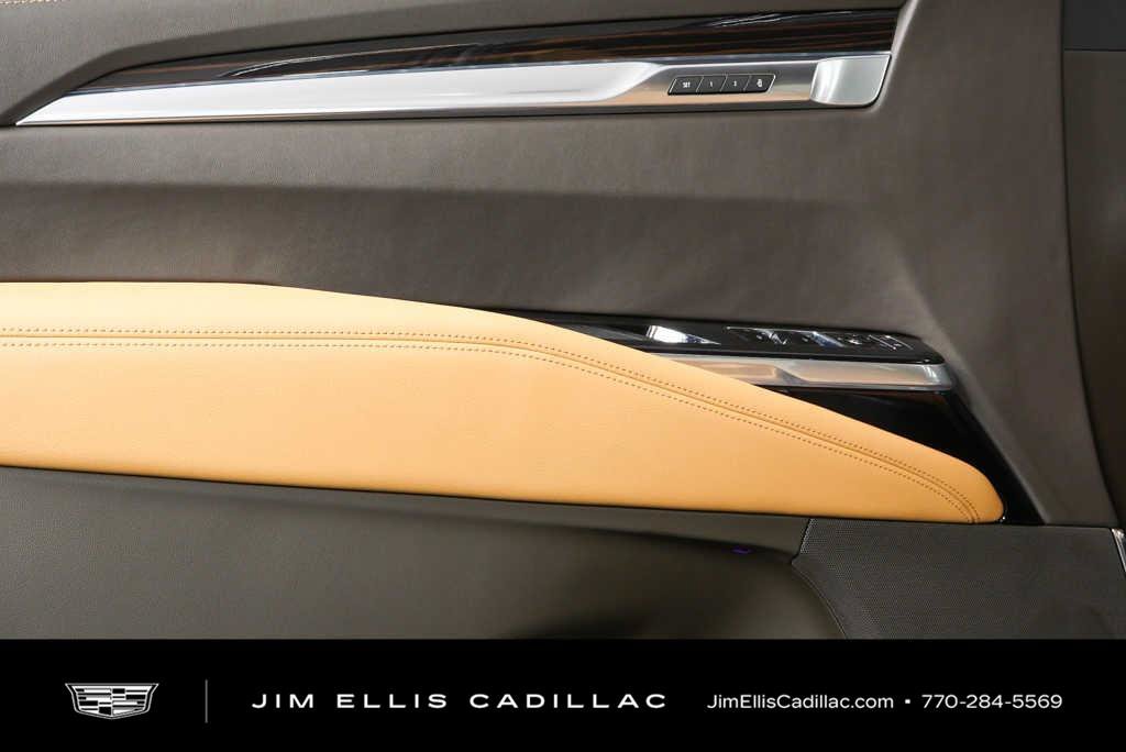 New 2026 Cadillac Escalade Luxury w/ Touring Package AWD/4WD image 7