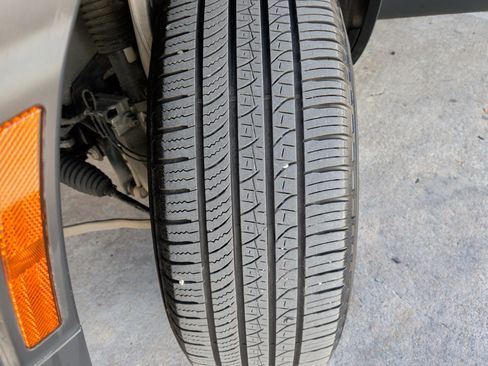 Used 2024 Land Rover Defender 110 S image 12