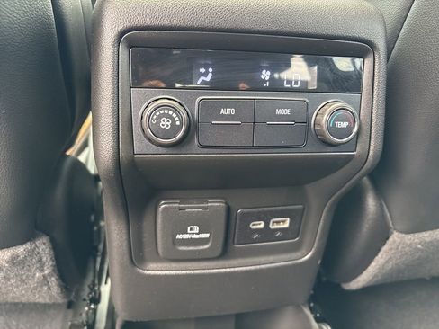 Used 2021 GMC Acadia AT4 w/ Trailering Package AWD/4WD image 18