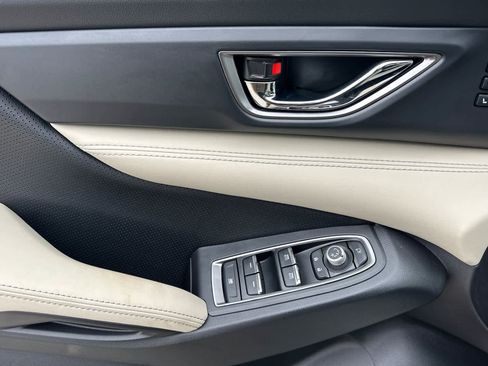 New 2025 Subaru Ascent Limited image 10