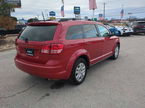 Used 2019 Dodge Journey SE image 8
