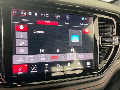 Used 2023 Dodge Durango GT image 15