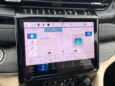 Used 2022 Jeep Grand Cherokee Limited 4xe w/ Luxury Tech Group II image 21