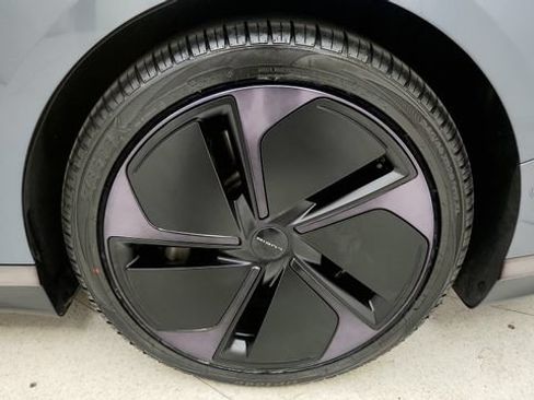 Used 2025 Lucid Air Pure RWD image 83