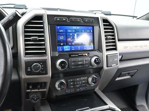 Used 2021 Ford F250 Platinum w/ Tremor Off-Road Package AWD/4WD image 17