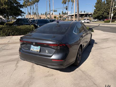 Used 2023 Honda Accord EX image 5