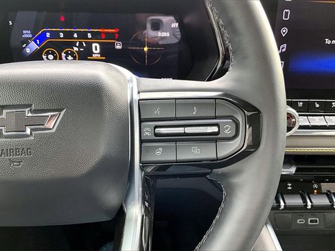 Used 2024 Chevrolet Colorado ZR2 w/ ZR2 Convenience Package III image 20