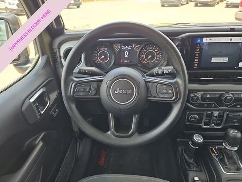 Certified 2025 Jeep Wrangler Unlimited Sport AWD/4WD image 10