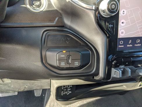 Used 2026 RAM 2500 Laramie image 8