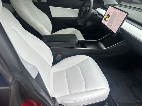 Used 2019 Tesla Model 3 Long Range image 30