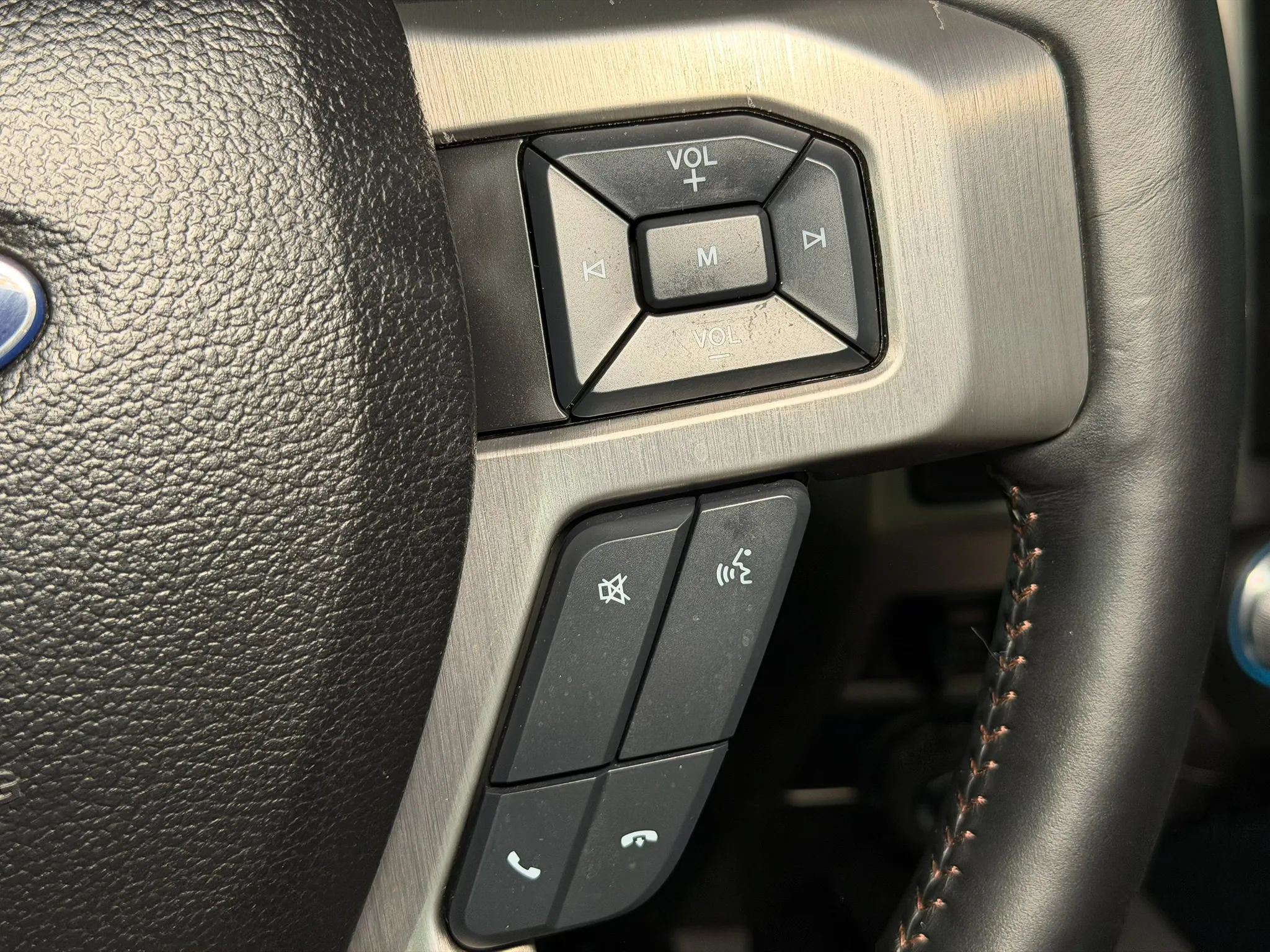 Used 2020 Ford F350 Platinum AWD/4WD image 31